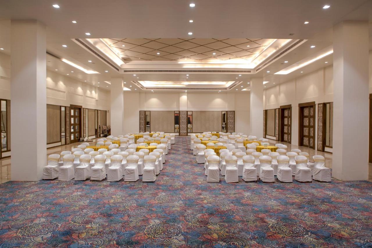 The Utopia Resort Sanchi Exterior photo