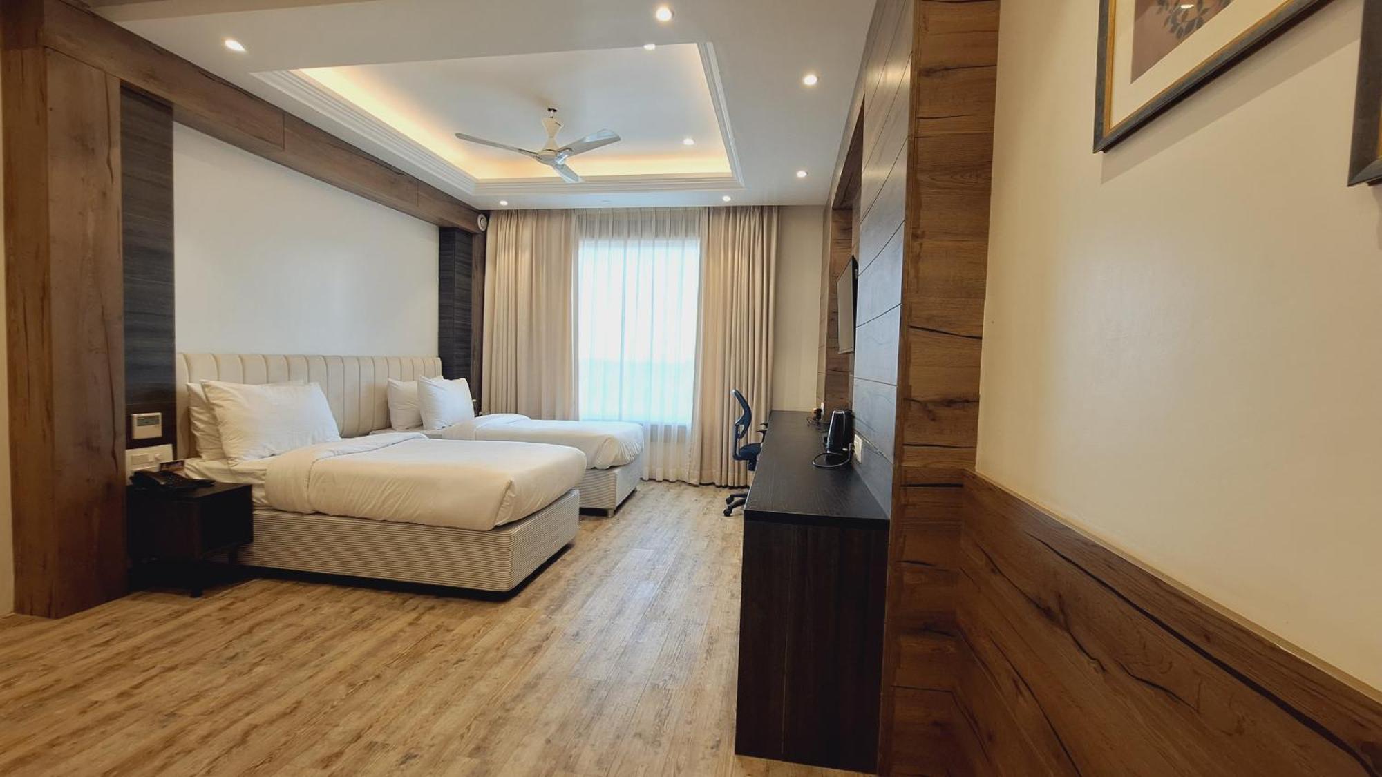 The Utopia Resort Sanchi Exterior photo