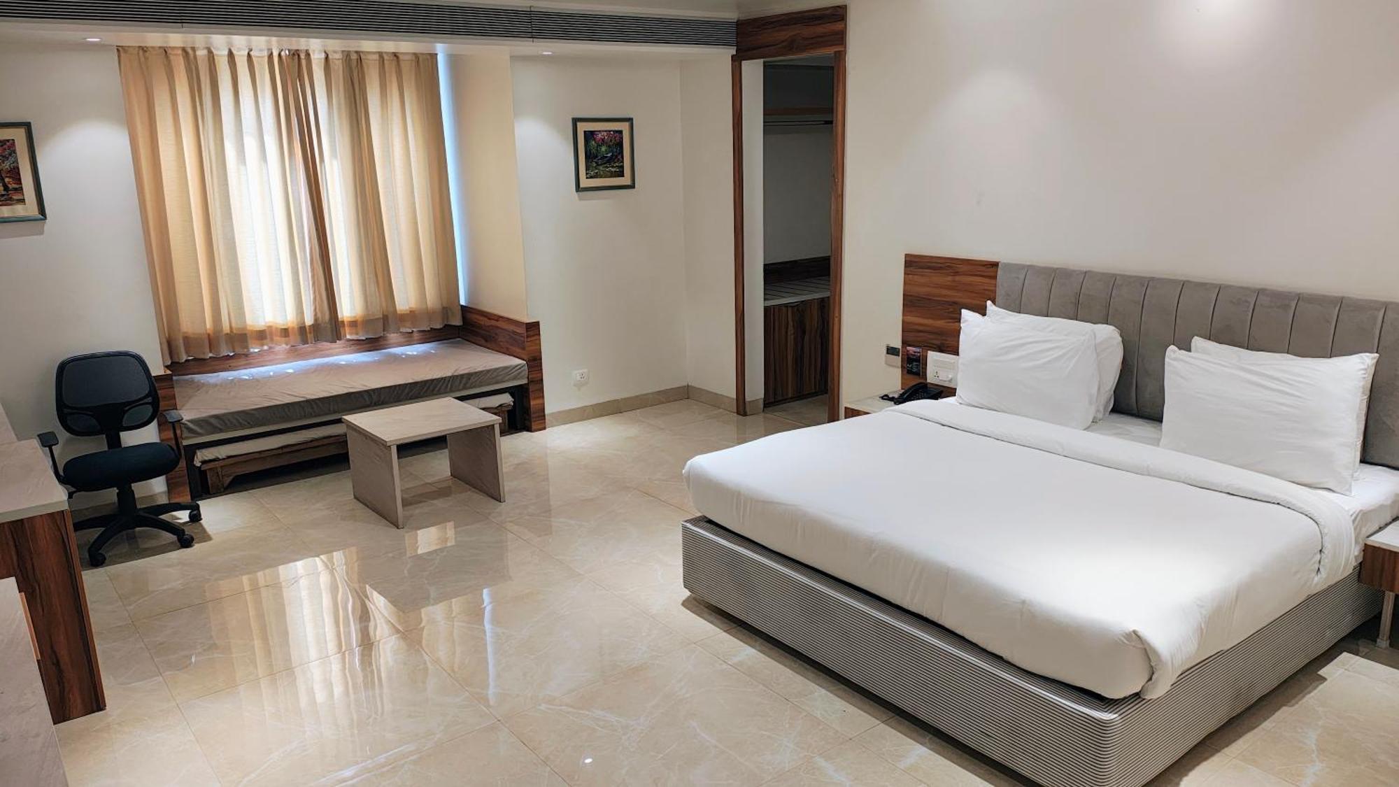 The Utopia Resort Sanchi Exterior photo